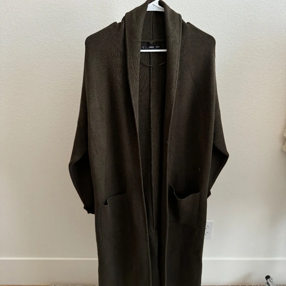 Mango olive green
